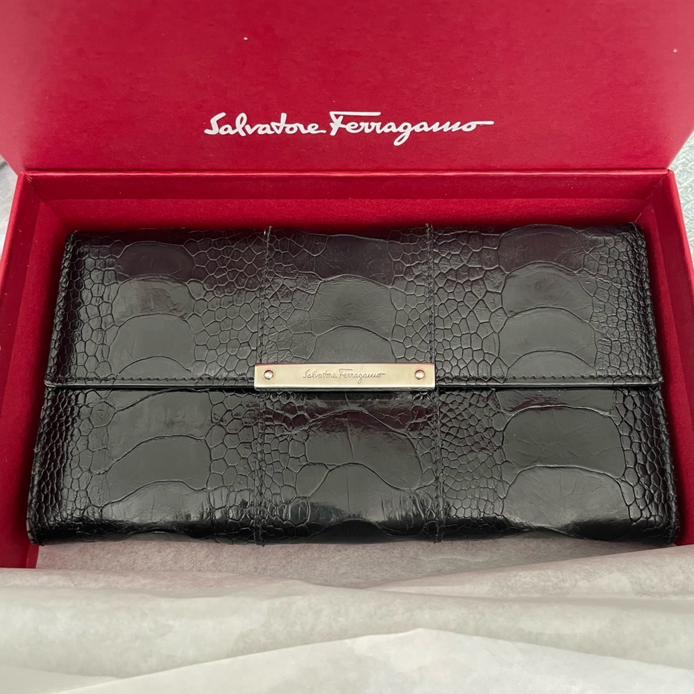 Salvatore Ferragamo black croc embossed leather wallet with silver-tone hardware